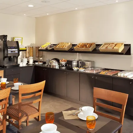 호텔 Escale Oceania Nantes Aeroport 3*