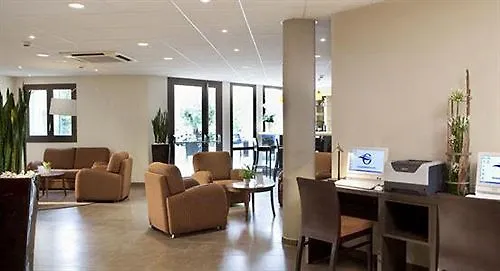 Escale Oceania Nantes Aeroport Bouguenais